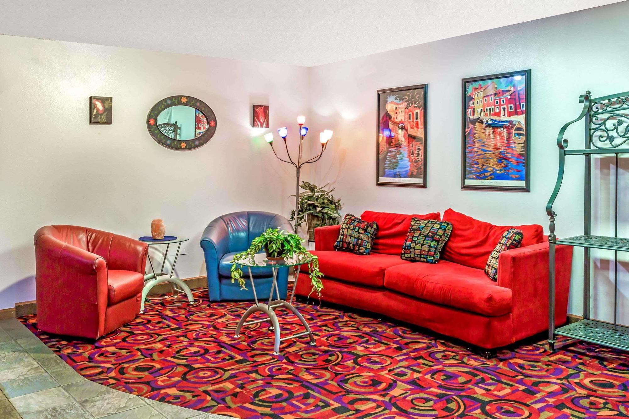 Super 8 By Wyndham Airport I90 Hotel Sioux Falls Bagian luar foto