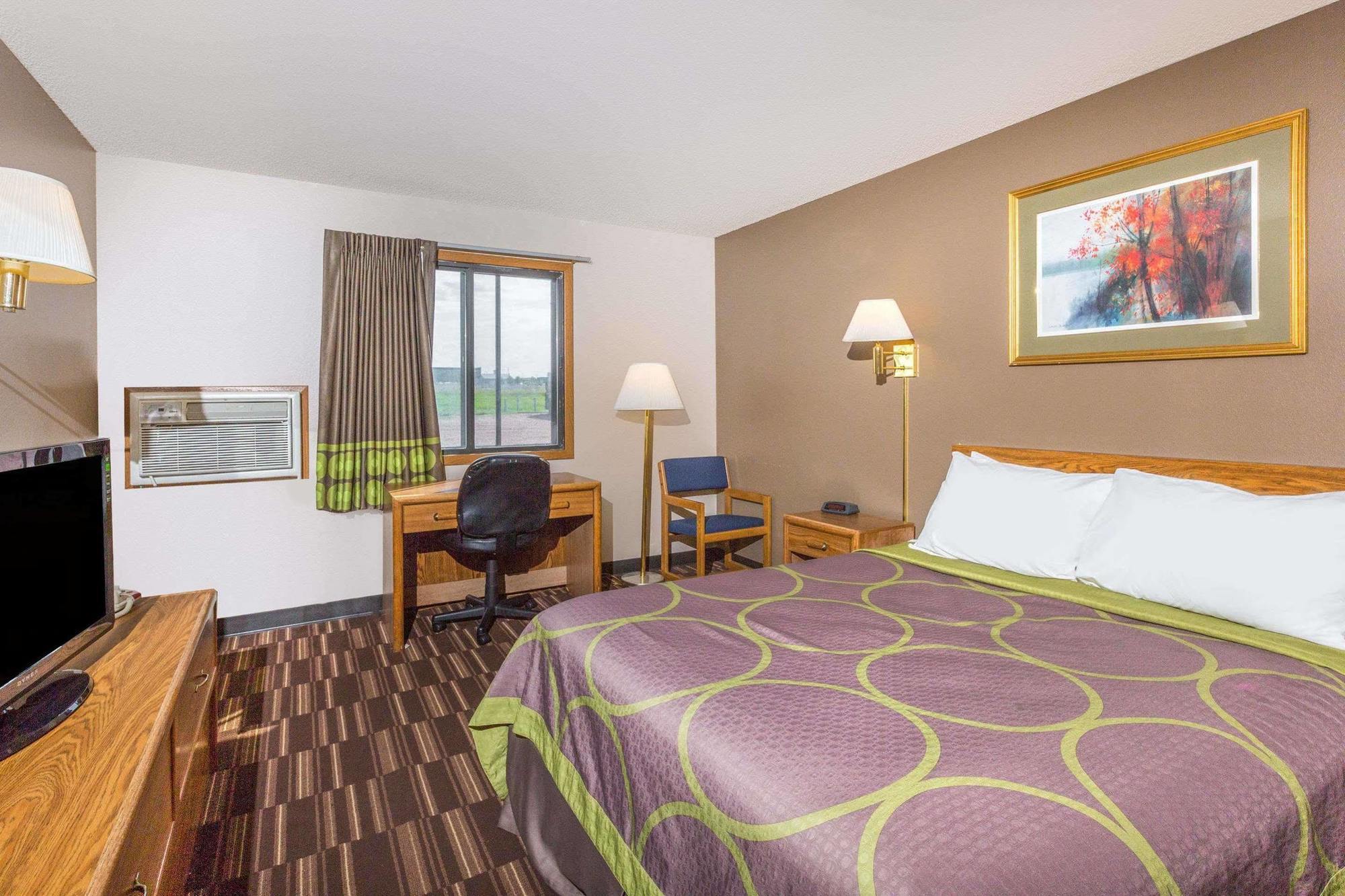 Super 8 By Wyndham Airport I90 Hotel Sioux Falls Bagian luar foto